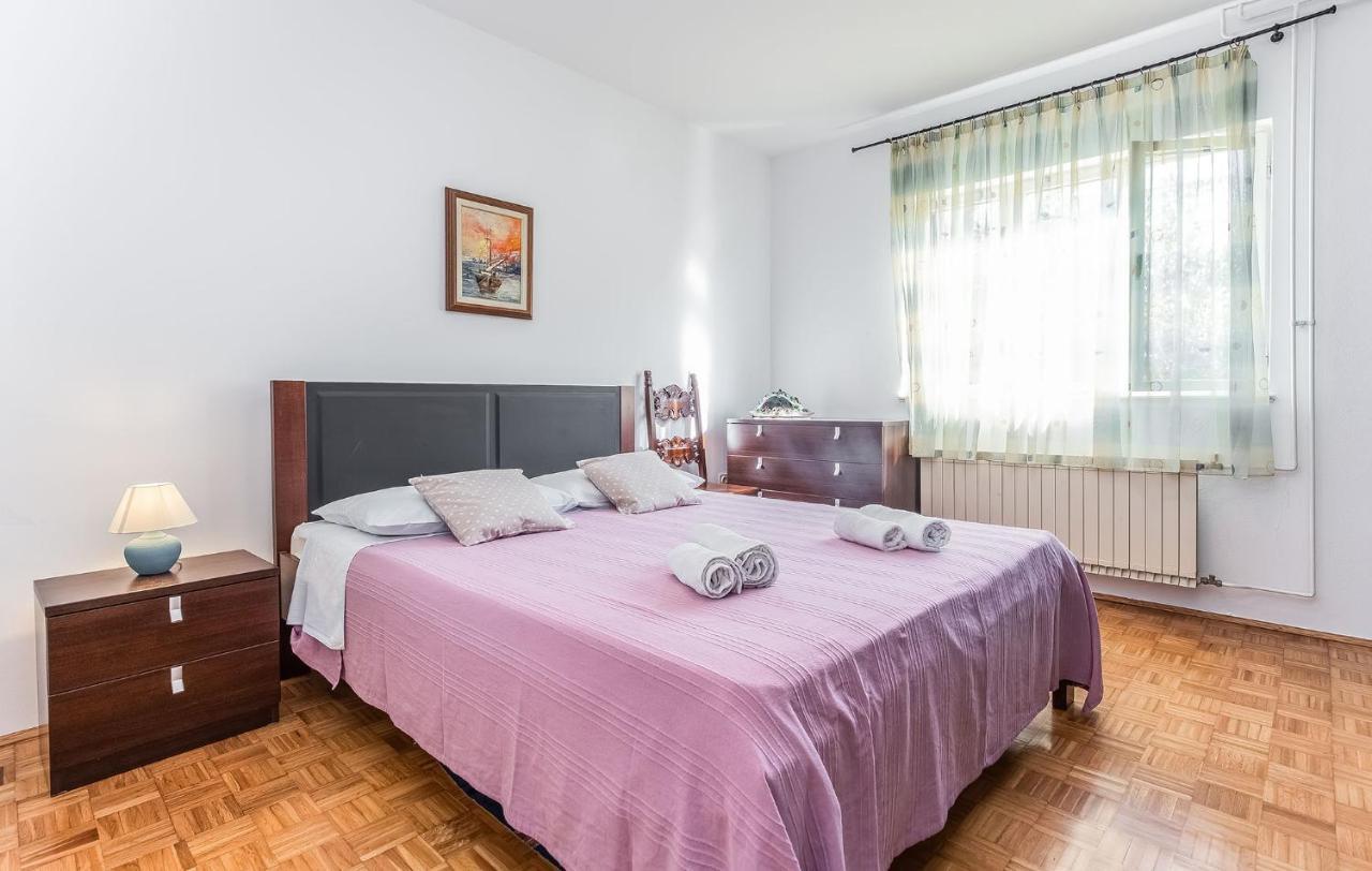Appartamento Darko Porec Esterno foto