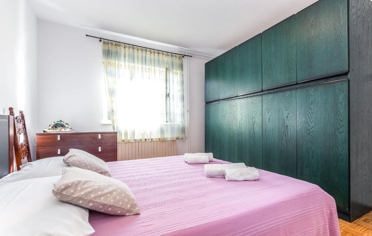 Appartamento Darko Porec Esterno foto