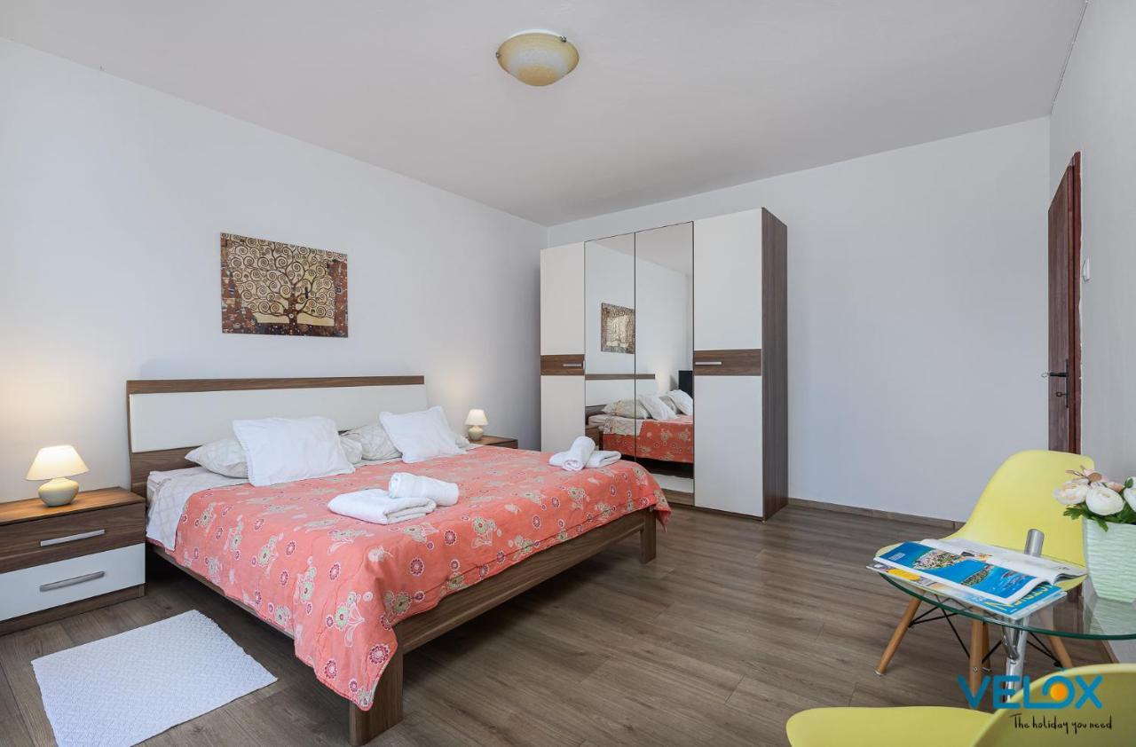 Appartamento Darko Porec Esterno foto
