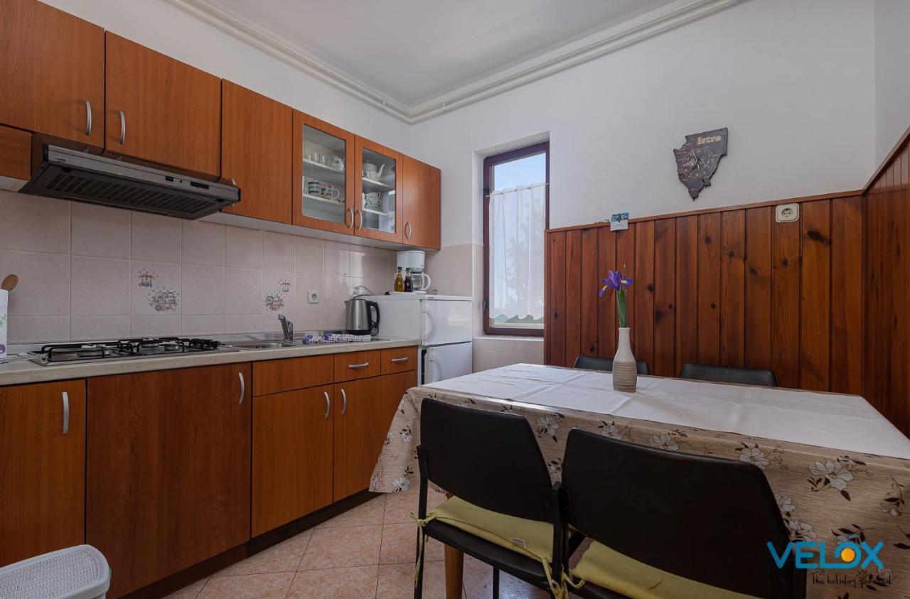 Appartamento Darko Porec Esterno foto